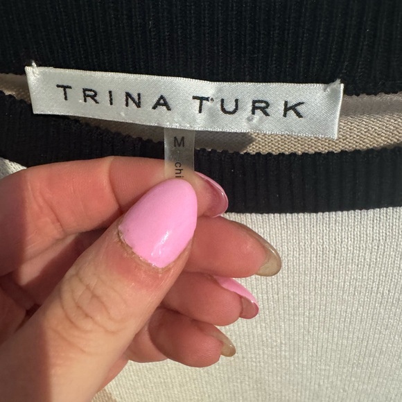 Trina Turk Sunset Sweater Size Medium - Picture 5 of 12